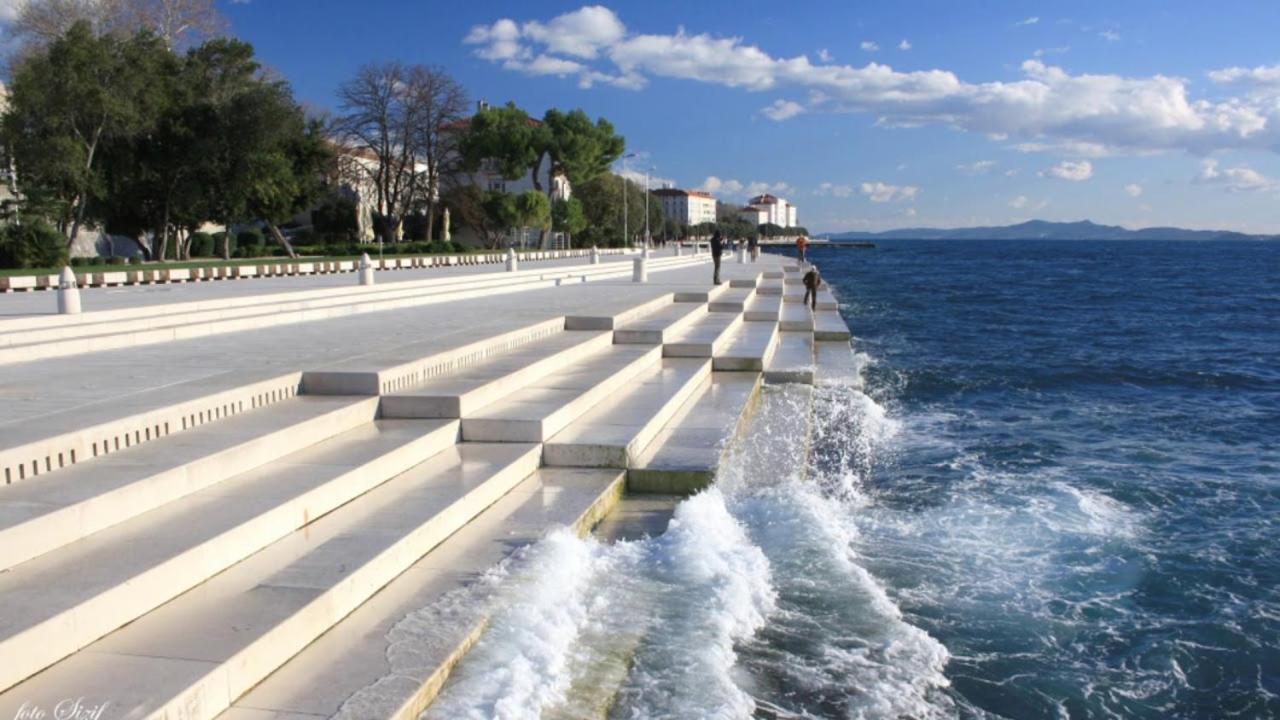 Apartment Marianne , Parking Free , 2 Bedroom & 2 Bathroom , Modern & Cozy Zadar Exterior photo